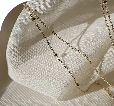 Luna Crescent Necklace - Delicate crescent moon pendant